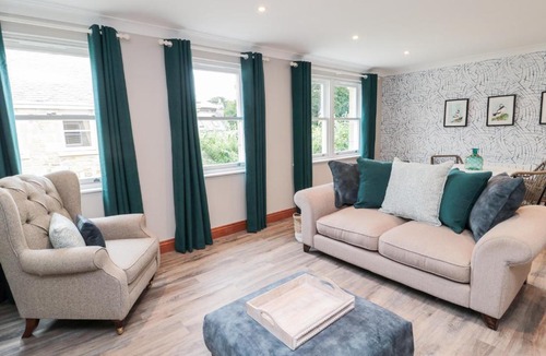 Beadnell Apartment | 2 Apple Tree
