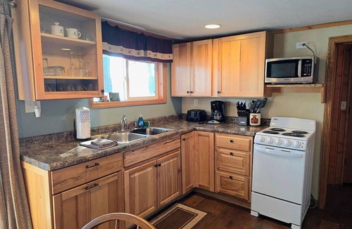 St Germain Cottage | #2 at Pine Haven Resort-Stepaway Vacation Rentals