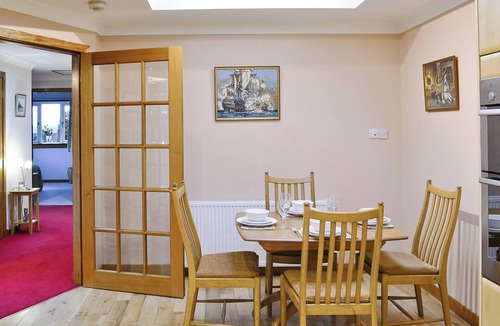Kirknewton Cottage | 2 bedroom accommodation in Kirknewton near East Calder
