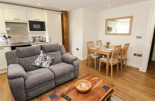 Rastrick Cottage | 2 Barn Cottages