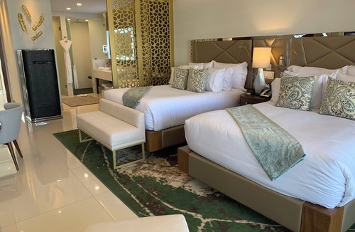 Puerto Juarez Hotel | 2 BD/3 Bath Luxury Cancun Beachfront Resort Suite - Large 1830 sq.ft.