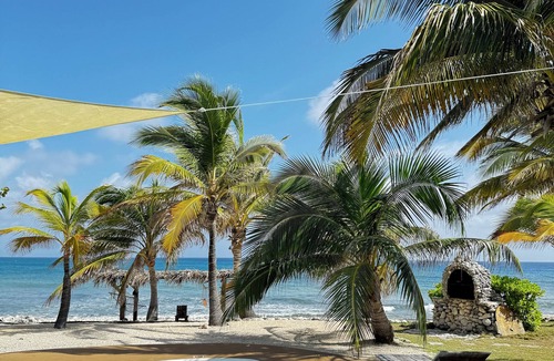 West End House | 2-bd sandy beachfront apt w/pool, cabana, hammocks, sunsets! a tropical dream!