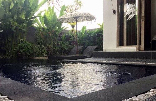 Penestanan Villa | 2 BDR Private Villa in the ricefield with Pool, AC, WIFI & close to Ubud Center
