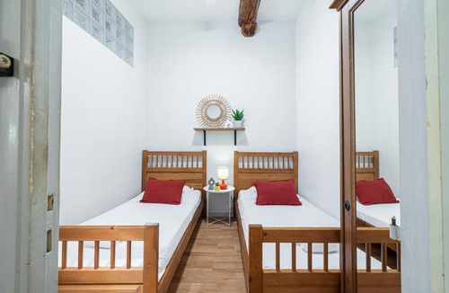 Old Town Apartment | 2 Bdr with Independent Studio - Old Town