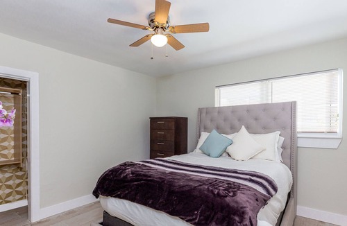 Surfside Condo | 2 Bdrm Beach Condo