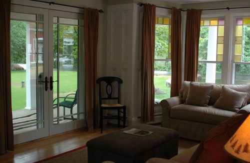 Salisbury House | 2 Bdrm on Lake Dunmore, linens, Views, Beach, Marina, Pub, Store. Pet friendly