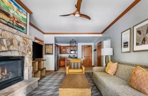 Peak 9 Villa | 2 Beautiful Bedrooms at HGVC Valdoro Mountain Lodge Breckenridge
