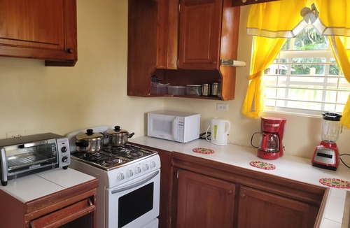 Eagle Hall House | 2 bed 1Bath