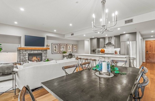 Canmore Apartment | 2 Bed/2.5Bath Spring Creek Retreat - Sleeps 8