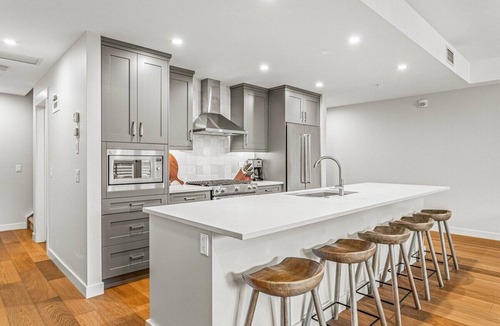 Canmore Apartment | 2 Bed/2.5Bath Spring Creek Retreat - Sleeps 8