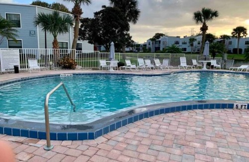 Ventura Condo | 2 Bed 2 Bath Golf Resort Condo (2ND FL)