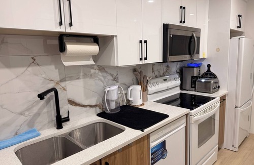 Northwest Calgary Apartment | 2-Bed, 2-Bath Home: Perfect for Work, Relaxation, and Exploring Calgary & Banff.