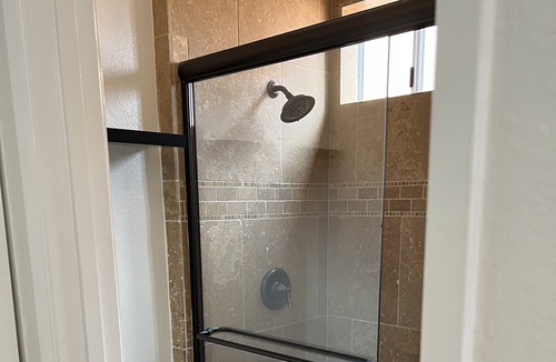 Ivey Ranch - Rancho Del Oro Condo | 2 Bed/2 Bath in Oceanside with Private Garage and Pool