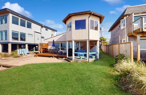 Rockaway Beach House | 2 Bed 2 Bath Vacation home in Rockaway Beach