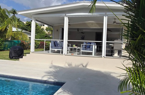 Lascelles Villa | 2 bed 2 bath with Private Pool - Close to All Amenities!