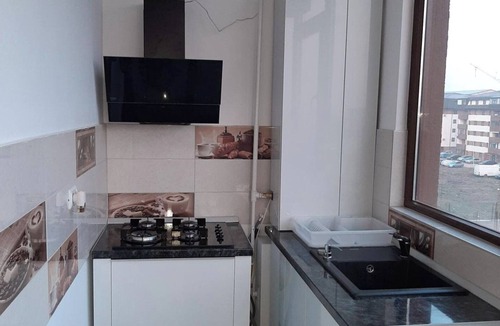 Chiajna Apartment | 2 Bed-AirCon-Free Parking-City Centre
