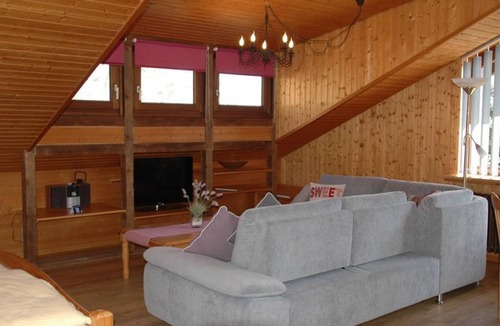 Hasenfeld Bed & Breakfast | 2-bed apartment (birch) - house Diefenbach, guesthouse apartments