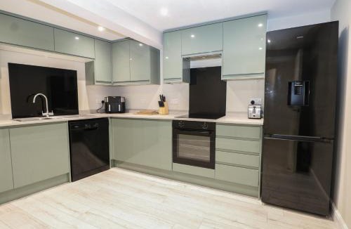 Bishops Waltham Apartment | 2 Bed
