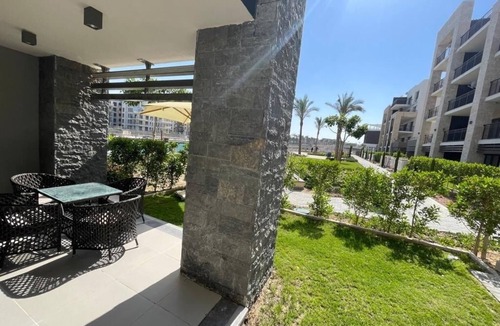 Sidi Abd El-Rahman Ski Chalet | 2 Bed Ground Floor Chalet On Marassi Marina on the Canal