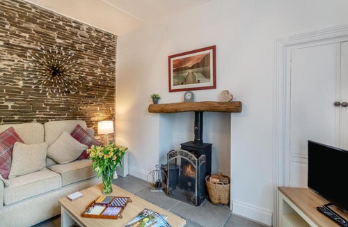 Bainbridge House | 2 Bed in Bainbridge oc-w34131