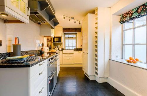 Bakewell House | 2 Bed in Bakewell oc-91038