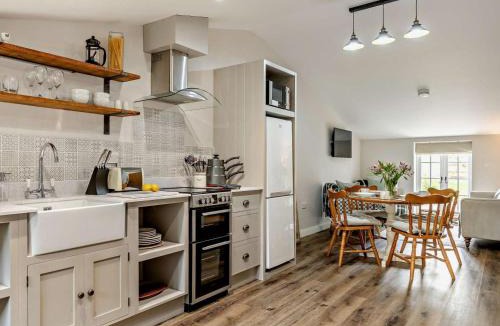 Barnstaple House | 2 Bed in Barnstaple oc-93025