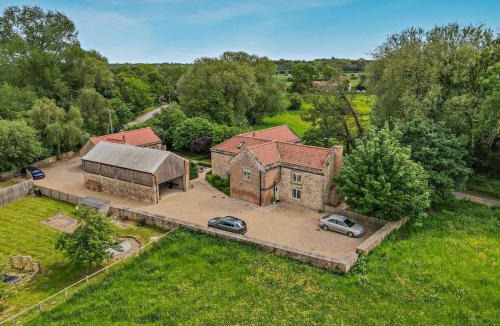 Bedale House | 2 Bed in Crakehall oc-b30354