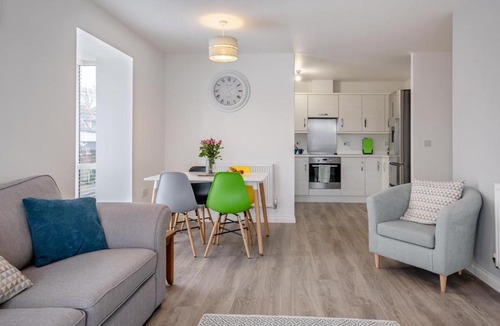 East Cowes Apartment | 2 Bed in East Cowes oc-h30421
