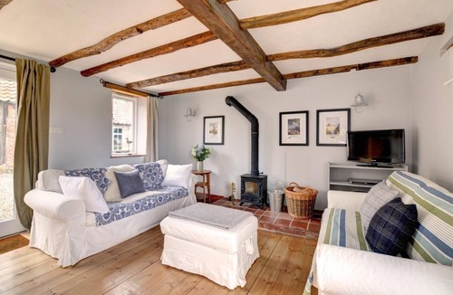 Field Dalling Cottage | 2 Bed in Field Dalling (oc-1643)
