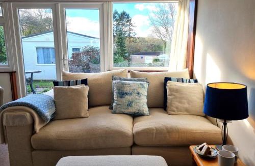 Galmpton House | 2 Bed in Galmpton oc-bx008