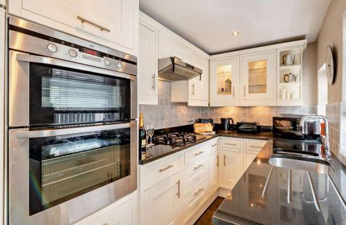 Harrogate House | 2 Bed in Harrogate oc-hh037