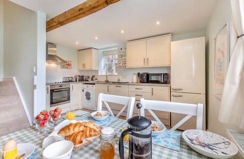 Torrington Cottage | 2 Bed in Langtree (oc-b29908)