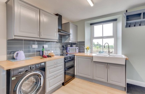 Crich Cottage | 2 Bed in Matlock (oc-dcbeau)