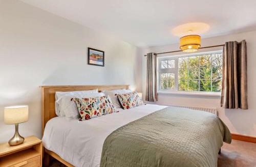 Great Broughton House | 2 Bed in Middlesbrough oc-94220
