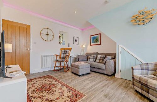 Mousehole House | 2 Bed in Mousehole oc-a27810