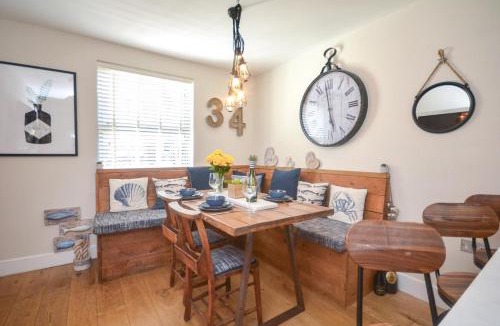 Treator House | 2 Bed in Padstow oc-p00714