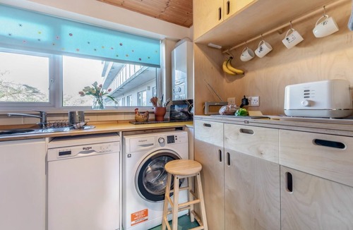 Tenby Apartment | 2 Bed in Tenby (oc-t33804)