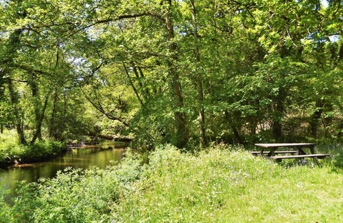 Mount Cottage | 2 Bed in Two Waters Foot (oc-s27334)