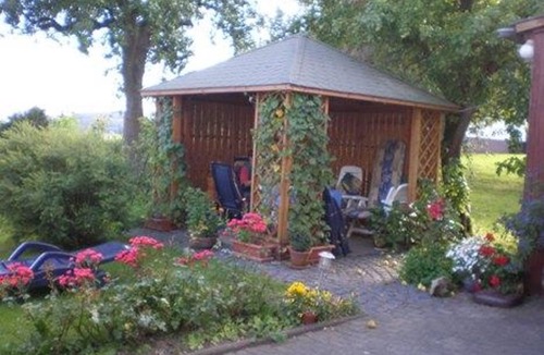 Rommersheim Apartment | 2-bed vacation apartment "Hasenstall" - Ferienwohnungen Hof Feinen