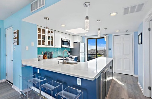 Ship Bottom Condo | 2 bedroom 2 bath 3rd floor Fishery Condo with fabulous ocean views
