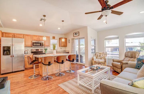 Hutchinson Island South House | 2 bedroom 2 Bath Home w/Pool and beach access!