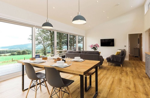 Gatehouse-of-Fleet Cottage | 2 bedroom accommodation in Gatehouse of Fleet, near Kirkcudbright