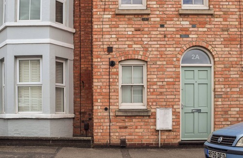 Leamington Spa Cottage | 2 bedroom accommodation in Leamington Spa