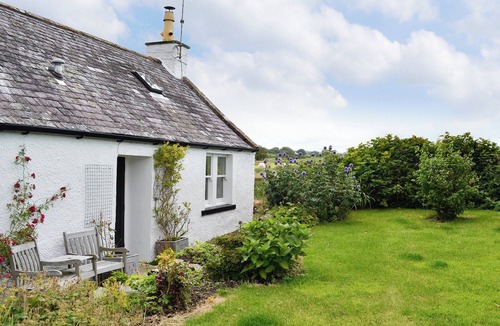 Kirkcudbright Cottage | 2 bedroom accommodation in Kirkandrews, near Kirkcudbright