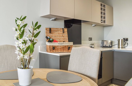 Bournemouth Cottage | 2 bedroom accommodation in Southbourne, near Bournemouth