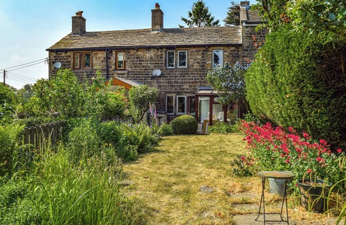 Grange Moor Cottage | 2 bedroom accommodation in Kirkburton, near Huddersfield