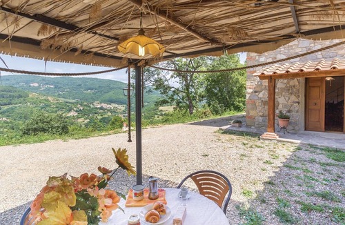 Ortignano Raggiolo House | 2 bedroom accommodation in Ortignano (AR)