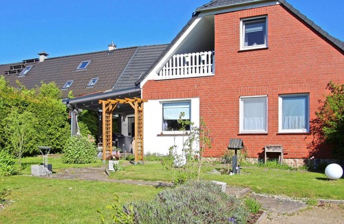 Neu Schloen Apartment | 2 bedroom accommodation in Neu Schloen