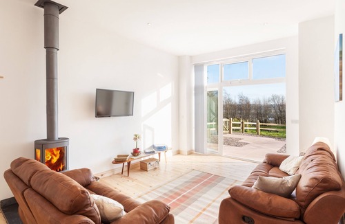 Barnstaple Cabin | 2 bedroom accommodation in Braunton, near Barnstaple