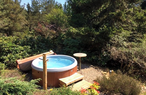 Blairgowrie Cottage | 2 bedroom accommodation in Kirkmichael, near Pitlochry
